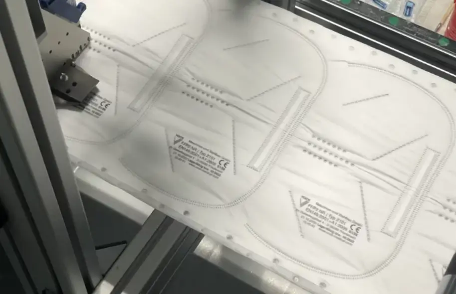 Multi-line marking of FFP2 masks